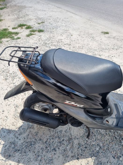 Honda Dio AF 35 с контейнера.