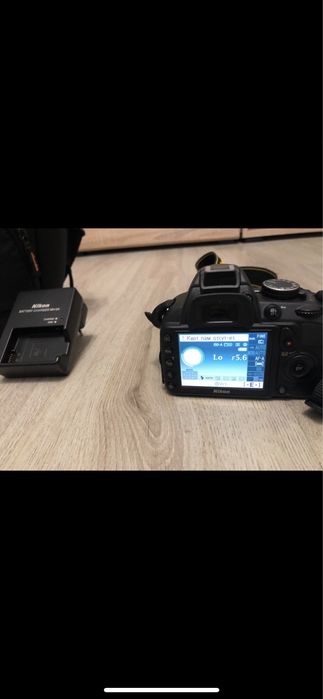 Фотоапарат Nikon D3100