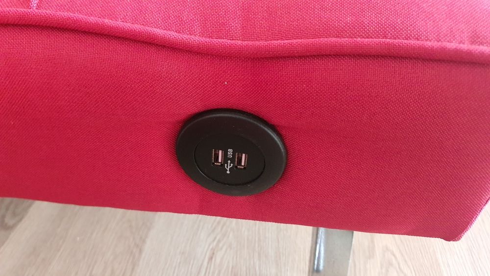 Sofa cama com usb