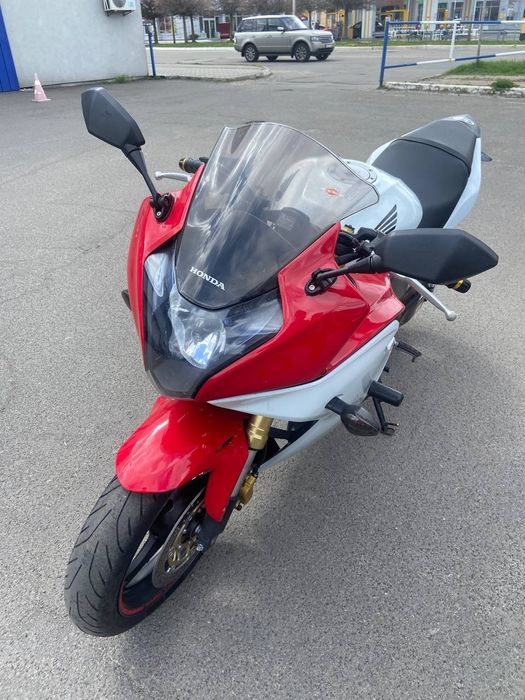 Продам HONDA CBR 600F
