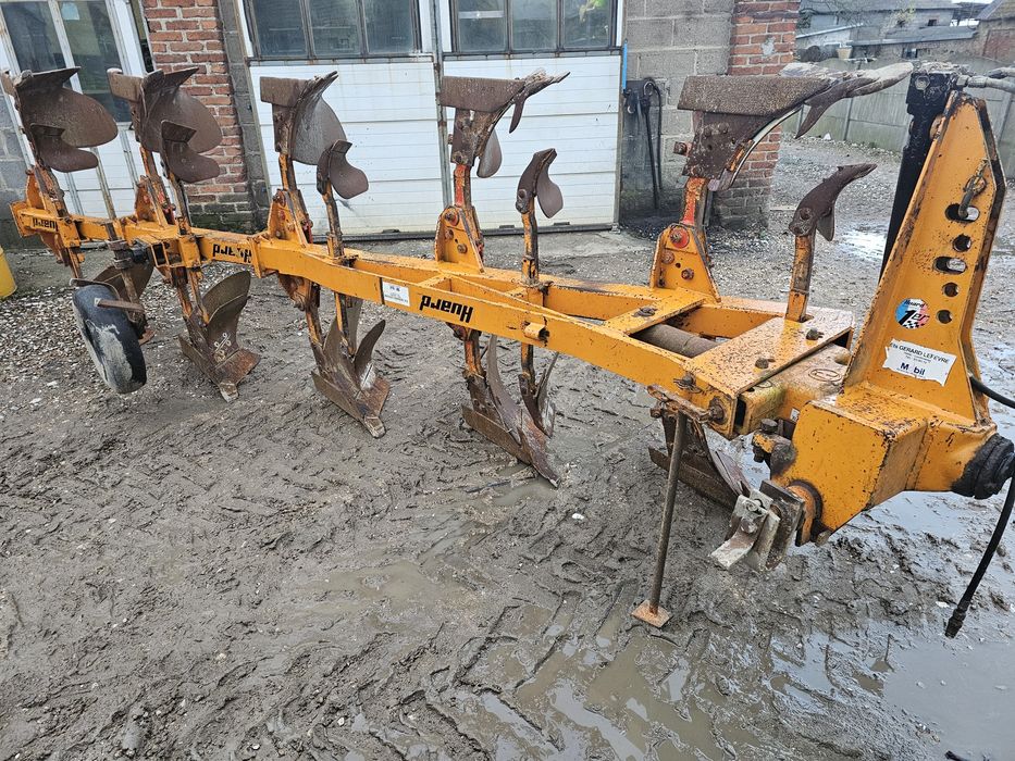 Pług Huard 5 (3+1+1) obrotowy sprowadzony PR65T