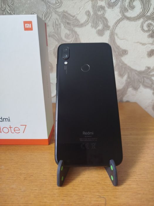 Продам телефон редми ноте 7