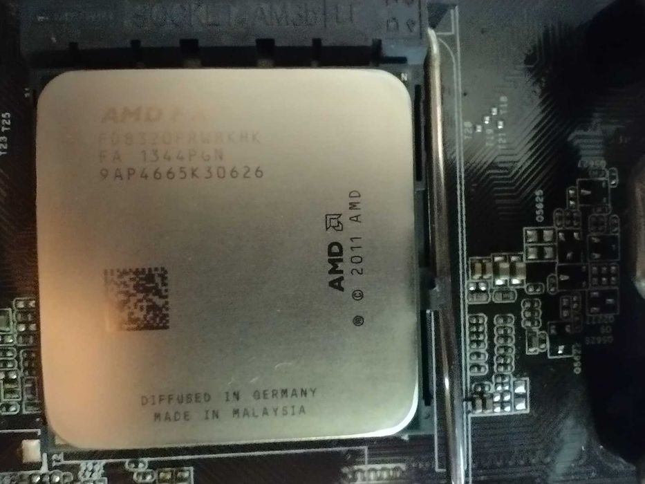 комплект ASRock 990FX + AMD FX 8320 + 16GB DDR3 RAM