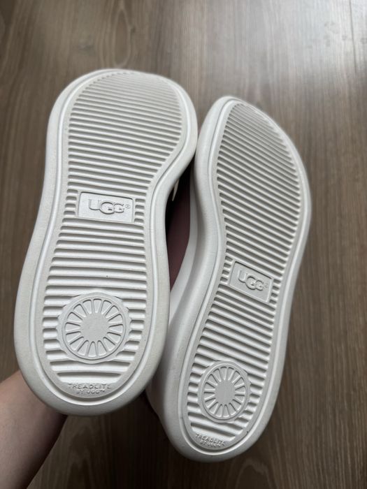 Кросівки ugg оригінал