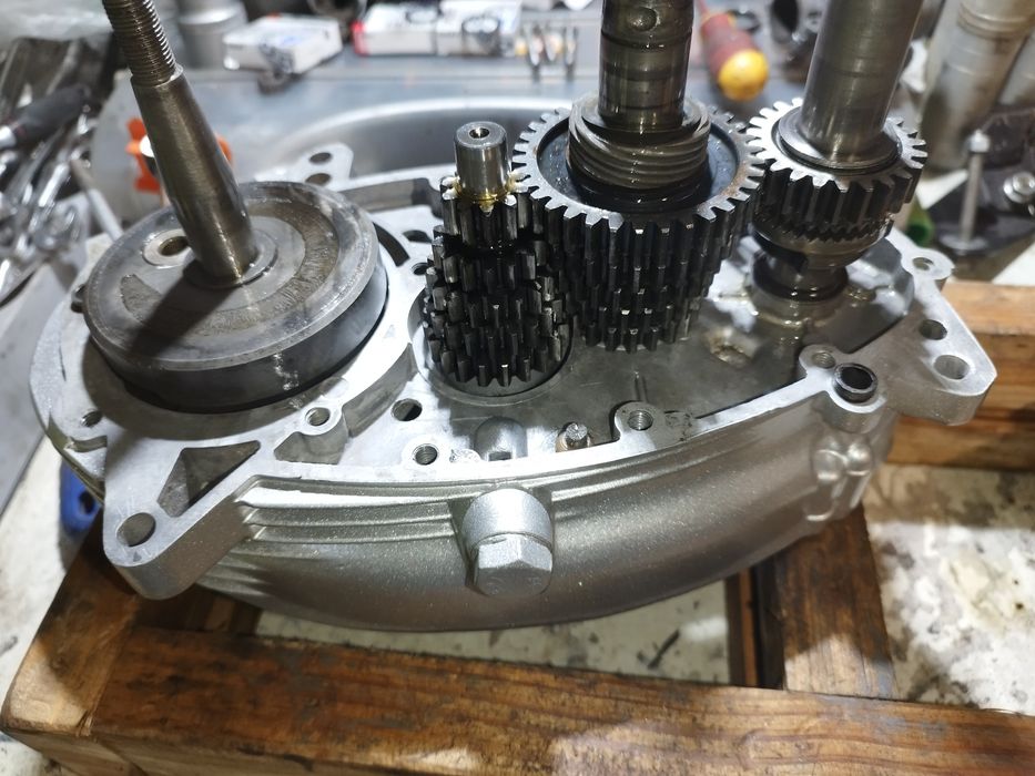 Vendo motor casal 5 totalmente reconstruído