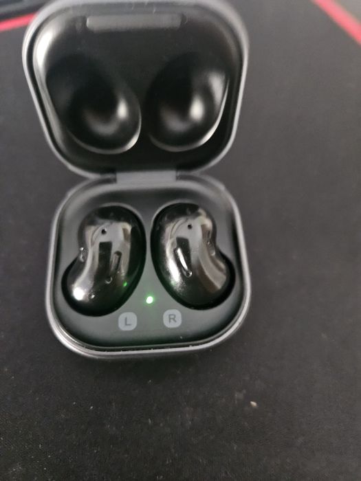 Samsung Buds Live zadbane