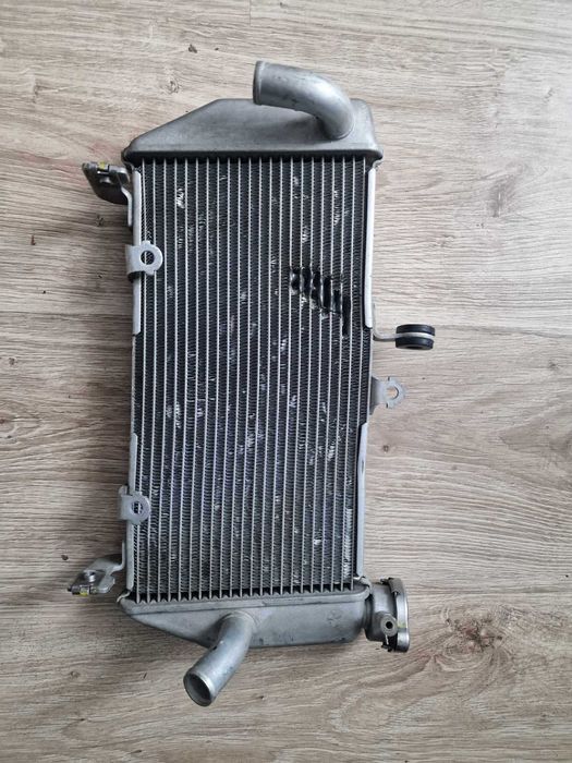 Chłodnica Yamaha r3 / Chłodnica do YAMAHY YZF R3 i wiele innych części