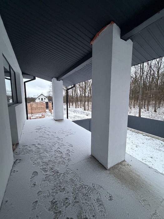 Продаж будинку Бартатів біля лісу