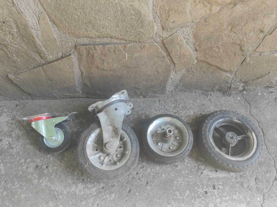 Продам кріплення.