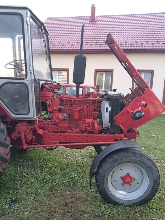 Трактор ЮМЗ-6АКЛ