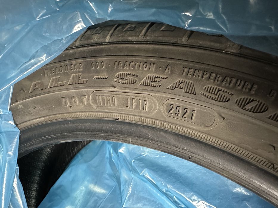 Goodyear Assurance All-Season 235/45/18