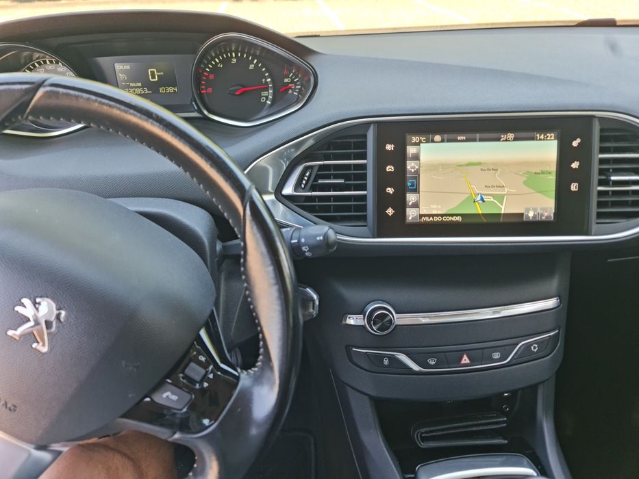 Peugeot 308 SW — fotografia 8