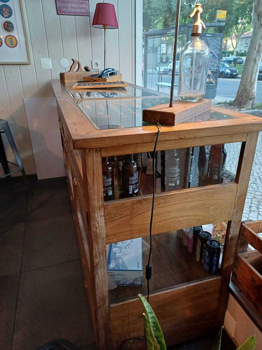 Móvel Madeira Rústico