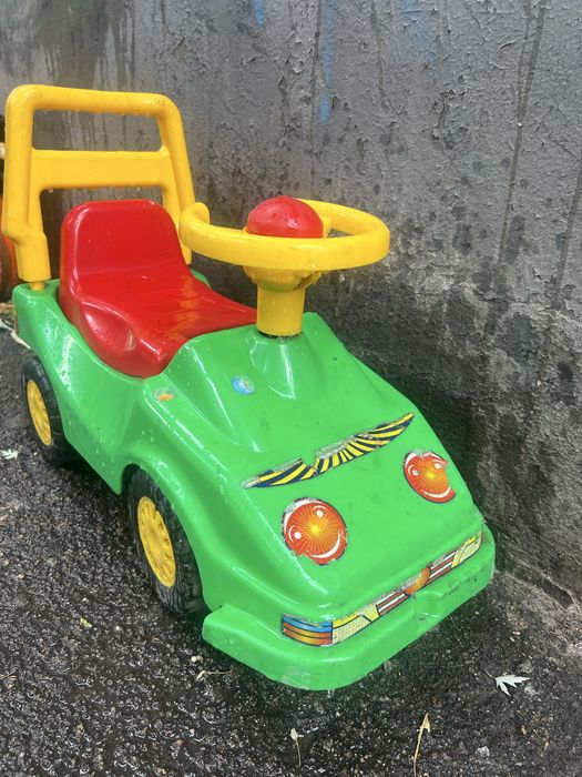 Машинка дитяча, толокар