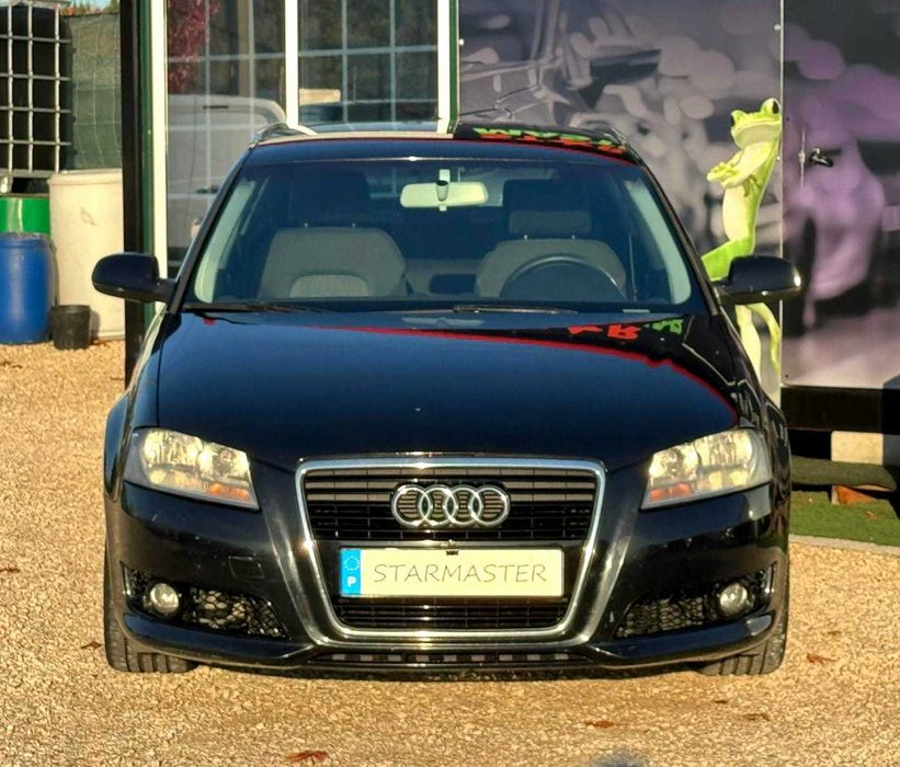 Audi A3 1.6 TDi Facelift- Garantia incluída