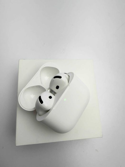 Słuchawki bezprzewodowe Apple AirPods 4 MXP93ZM/a. SN J7VWLPVYYV