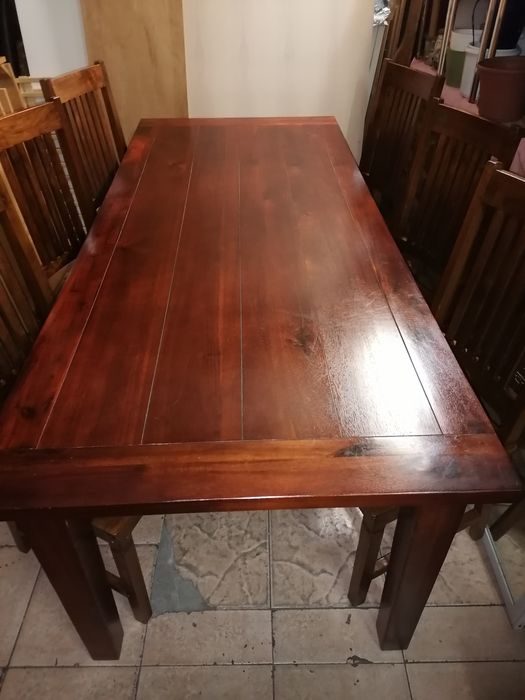 Stół +sześć krzeseł drewno tekowe