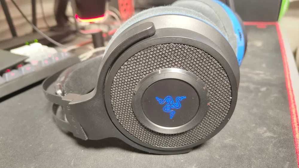 Бездротові навушники Razer Thresher 7.1