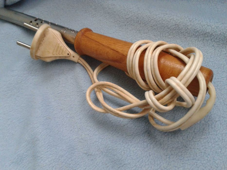 Паяльник 220 вольт - 65 ват.