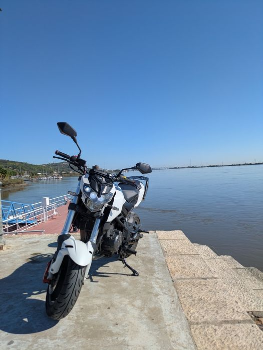Benelli TNT 125 2019 Revisões em dia + Extras