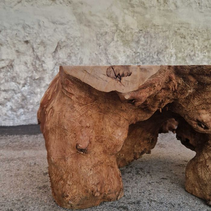Mesa de centro natural, Pedaço de madeira, freixo maciço
