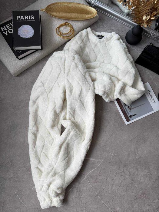 Тепленькі костюми