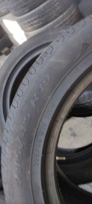 Pneus 285/45/19 semi novos