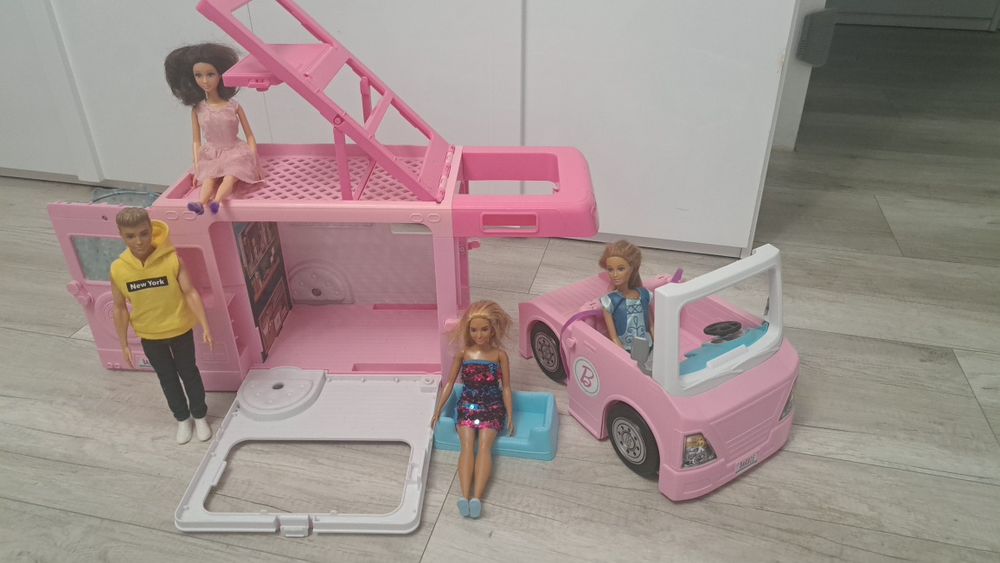 Kamper Barbie duży i rozkładany