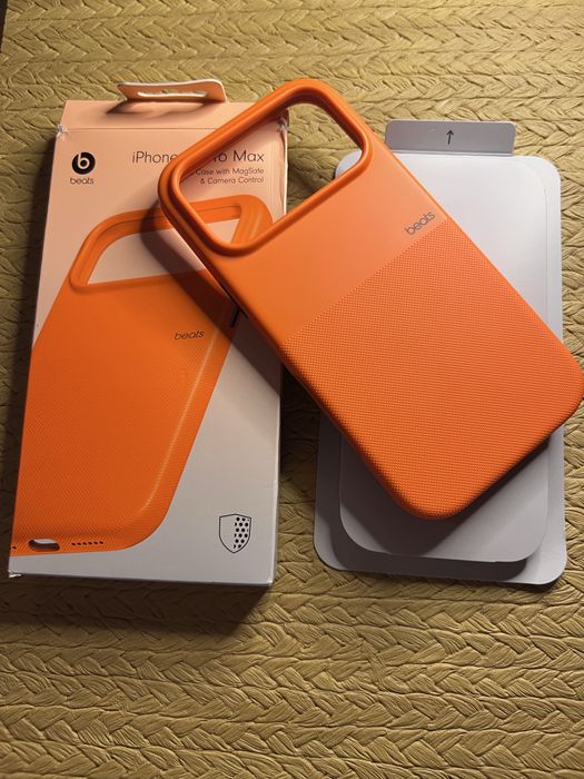Etui Beats Apple iPhone 17 Pro Max Rugged MagSafe Nowe otwarte opakowanie, oryginalny case od beats