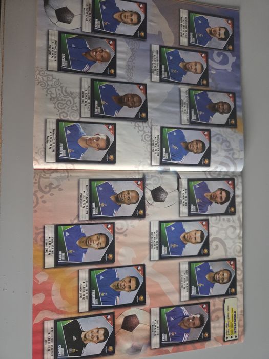 Caderneta Euro 2004 completa