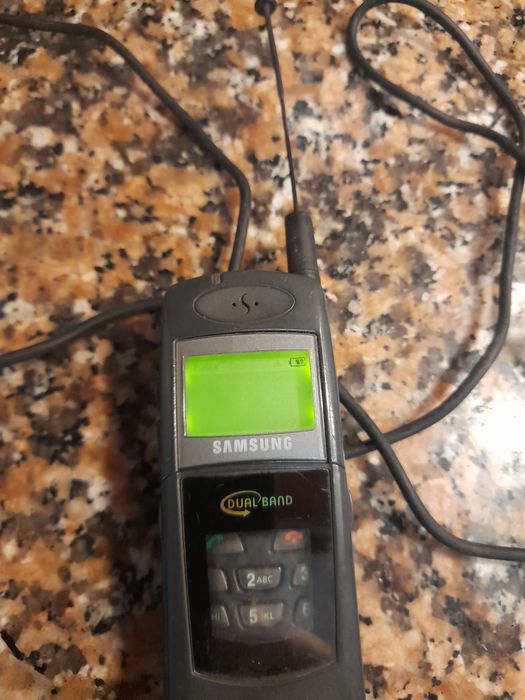 Telemóvel Samsung Antigo