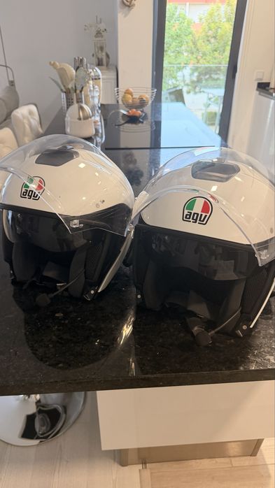 Capacetes AGV Irides