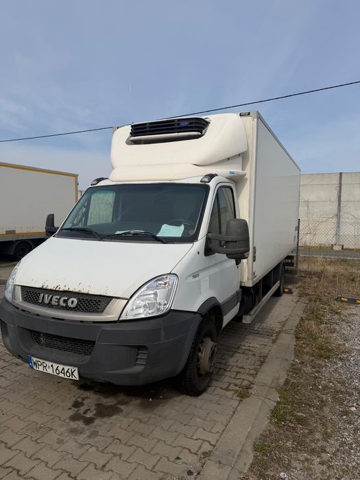 Iveco Daily 70 c17 chłodnia 12 palet 2012 agregat carrier 350 winda
