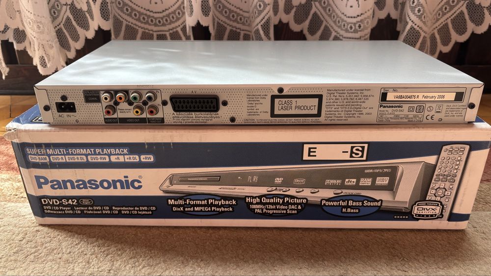 Odtwarzacz DVD Panasonic DVD-S42