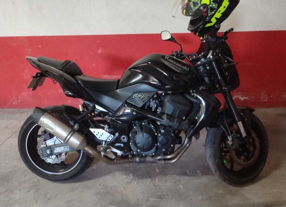 Mota Kawasaki Z750