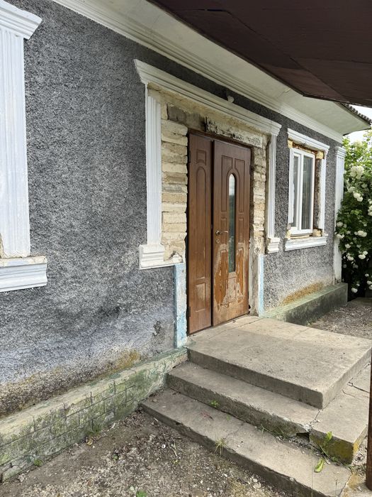 Продам будинок с.Суржа