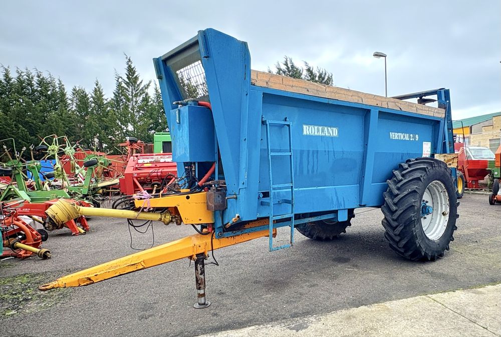 reboque espalhador de estrume