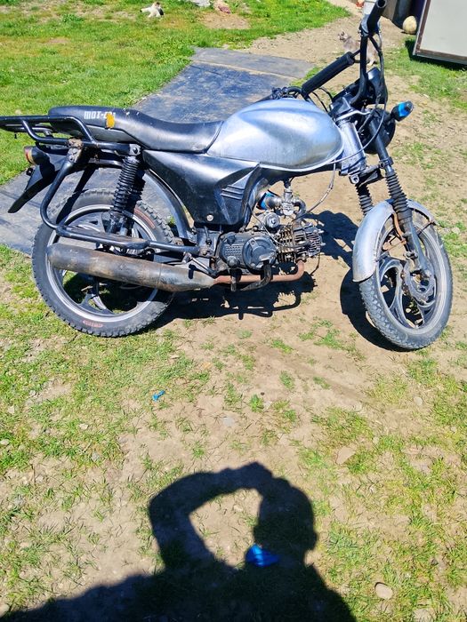 Продам Мустанг 125