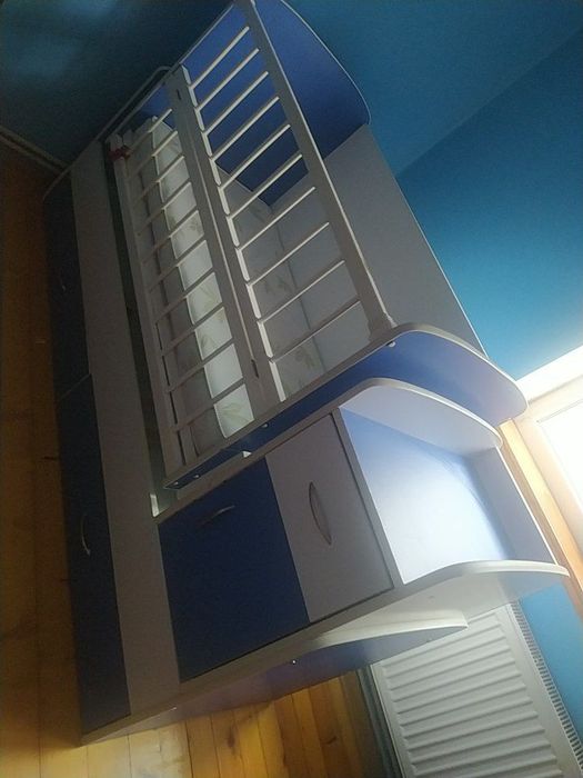 Дитяче ліжечко трансформер