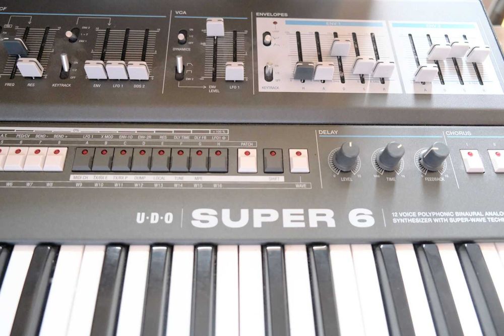 UDO Audio Super 6 12-Voice Polyphonic Analog-Hybrid Synth