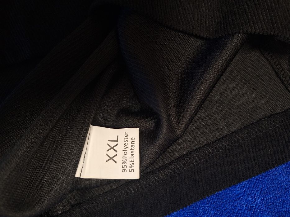 Czarna damska kamizelka prążkowana XXL