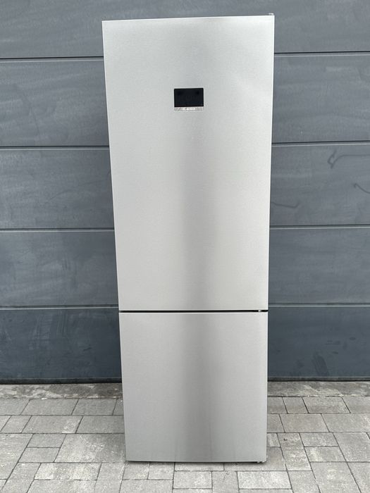 Широкий холодильник Bosch KGN49AIBT/01