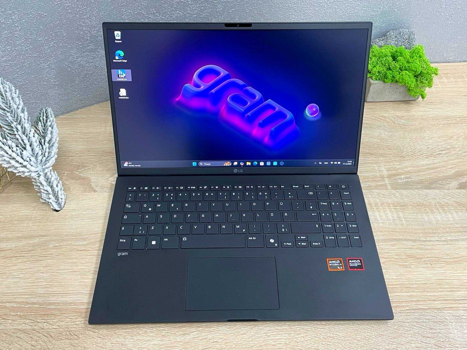 Ультрабук LG Gram 15Z80T- Ryzen 7 AI-350/ 16 Ram/ 512 ssd/ 71wh/ Новий