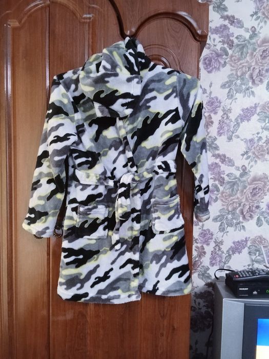 Продам халати на хлопчика