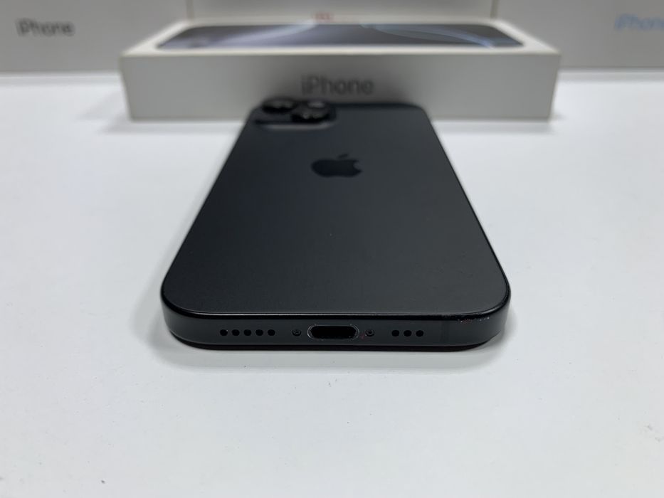 Айфон / iPhone 15 128GB (Black) iCloud