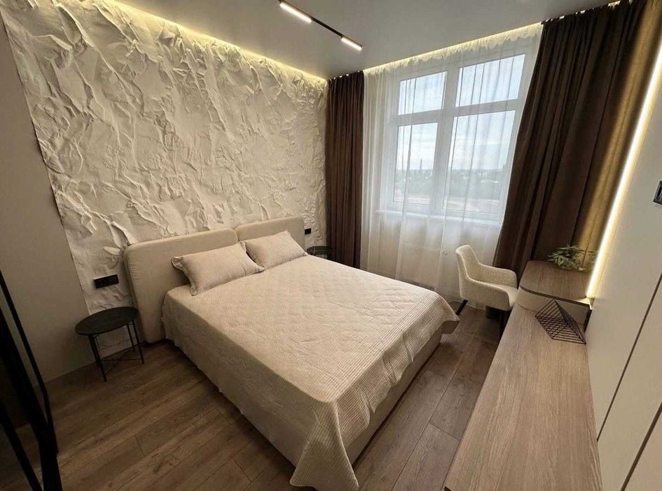 Стильна 3кімнатна квартира в центрі міста, повністю укомплектована