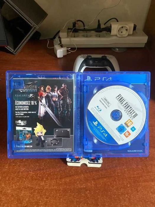 Final Fantasy VII Remake - PS4