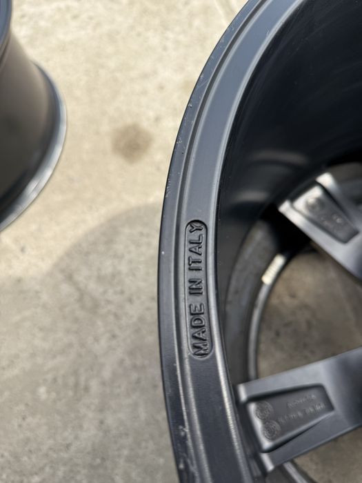 Диски 21 5.114,3 ET40 10,5Jx21H2 Tesla Y Різно Широкі