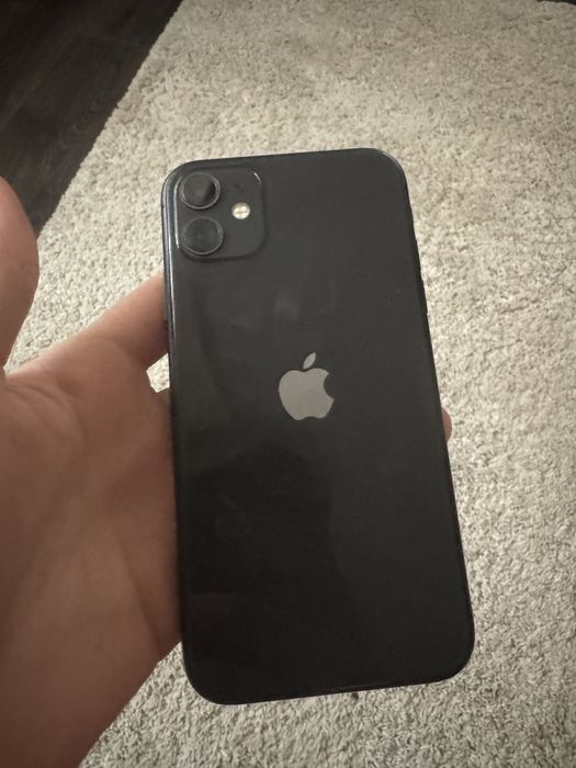 iPhone 11 64.