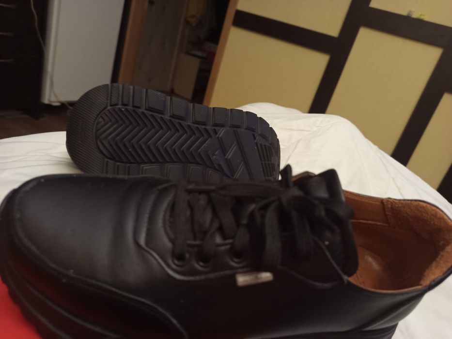 Женские полуботинки полукросовки 39 размер